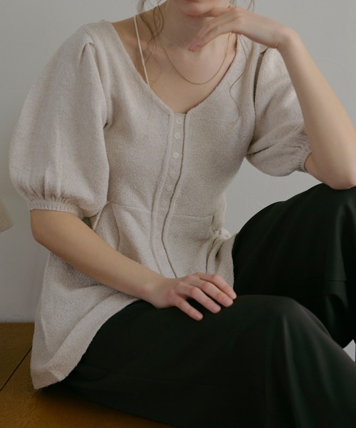 loin nuit（ロワンニュイ）の「front button puff knit / フロントボタンパフニット（ニット/セーター・レディース・ピンク/グリーン/ライトベージュ・FREE）」の12枚目の写真