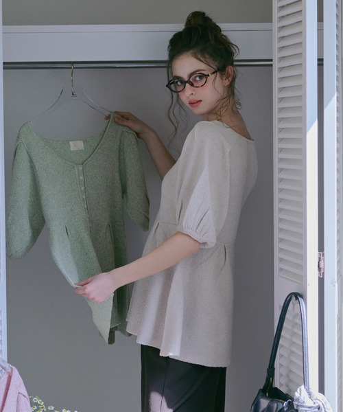 loin nuit（ロワンニュイ）の「front button puff knit / フロントボタンパフニット（ニット/セーター・レディース・ピンク/グリーン/ライトベージュ・FREE）」の16枚目の写真