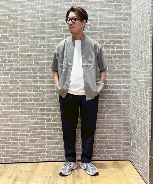 Grand PARK（グランドパーク）の「リネンライクポリエステルバンドカラーシャツ（シャツ/ブラウス・メンズ・チャコールグレー/カーキ/ネイビー/オフホワイト/グレー・MEDIUM/LARGE）」の19枚目の写真