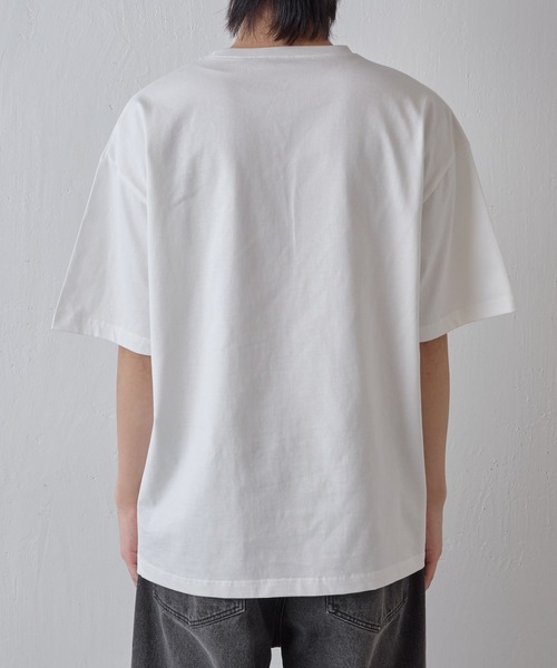 COLONY 2139(コロニートゥーワンスリーナイン)の「隠しプリントロゴTシャツ(Tシャツ/カットソー・メンズ・ホワイト/ブラック・MEDIUM/LARGE)」の6枚目の写真