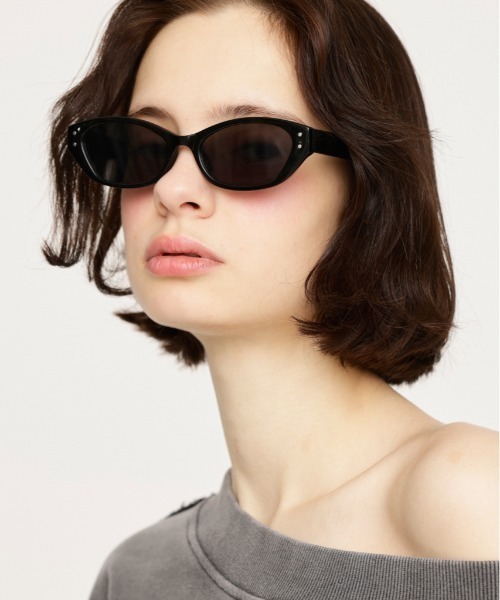 SLY（スライ）の「EDGE FRAME EYE WEAR エッジ フレーム アイウェア サングラス（サングラス・レディース・ブラック/ブラウン・FREE）」の10枚目の写真