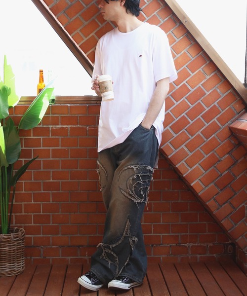 TOMMY HILFIGER（トミーヒルフィガー）の「TOMMY HILFIGER クルーネック半袖Tシャツ（Tシャツ/カットソー・メンズ・ホワイト/ダークネイビー/ブラック・LARGE/MEDIUM/X-LARGE）」の11枚目の写真