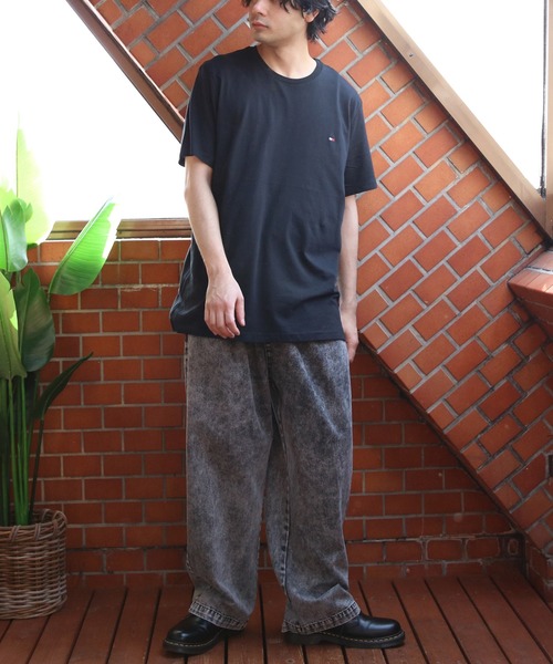 TOMMY HILFIGER（トミーヒルフィガー）の「TOMMY HILFIGER クルーネック半袖Tシャツ（Tシャツ/カットソー・メンズ・ホワイト/ダークネイビー/ブラック・LARGE/MEDIUM/X-LARGE）」の15枚目の写真