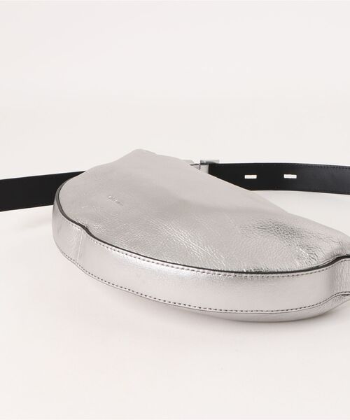 セール】HALF MOON LEATHER CROSSBODY BAG | ハーフ ムーン レザー