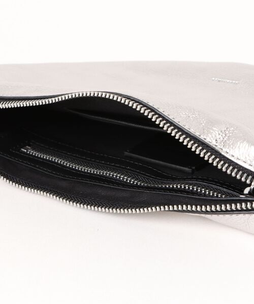 セール】HALF MOON LEATHER CROSSBODY BAG | ハーフ ムーン レザー