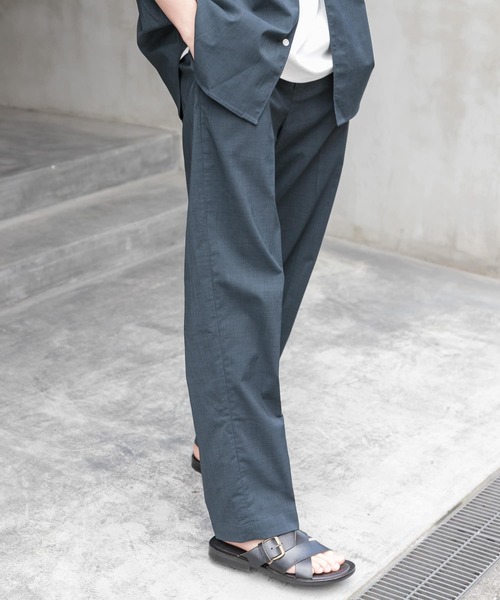 FORK&SPOON(フォークアンドスプーン)の「FORK&SPOON TEC LINENパンツ(その他パンツ・メンズ・ブルー系その他/ライトグレー/ブラック・4/5)」の5枚目の写真