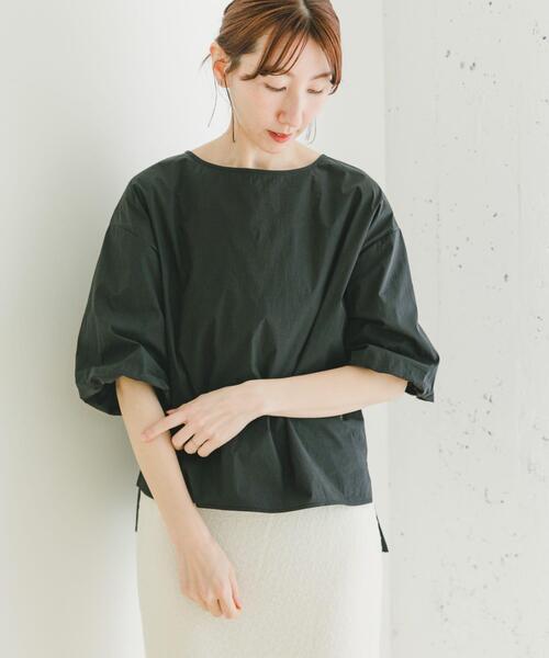 ITEMS URBANRESEARCH（アイテムズ アーバンリサーチ）の「コットンナイロンバルーンスリーブプルオーバー（Tシャツ/カットソー・レディース・ブラック/オフホワイト・FREE）」の5枚目の写真