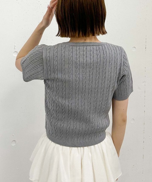 archives（アルシーヴ）の「ハーフスリーブロゴ刺繍ケーブルニット（ニット/セーター・レディース・アイボリー/グレー/ネイビー/イエロー/レッド・MEDIUM）」の8枚目の写真