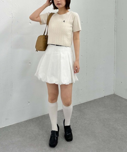 archives（アルシーヴ）の「ハーフスリーブロゴ刺繍ケーブルニット（ニット/セーター・レディース・アイボリー/グレー/ネイビー/イエロー/レッド・MEDIUM）」の15枚目の写真