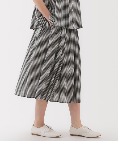 無印良品（ムジルシリョウヒン）の「婦人　強撚ボイル　ギャザースカート（スカート・レディース・ダークグリーン/ブラック/オフホワイト/ブラック系・L/M/S/XL）」の3枚目の写真