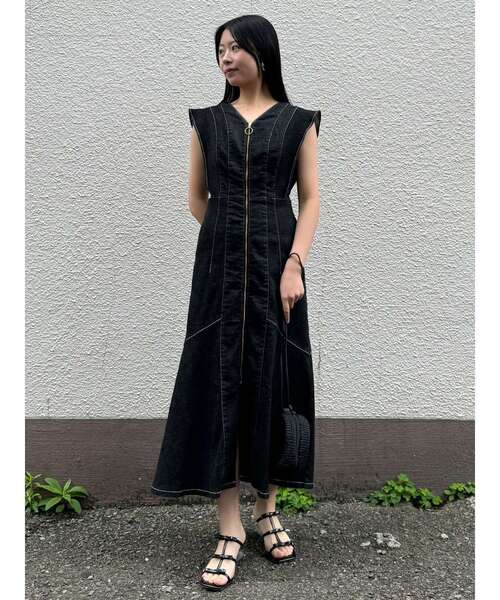 Lee（リー）の「【Leeコラボ】フレアスリーブデニムワンピース（ワンピース・レディース・ブラック/インディゴブルー・SMALL/MEDIUM）」の10枚目の写真