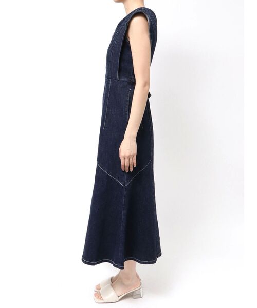 Lee（リー）の「【Leeコラボ】フレアスリーブデニムワンピース（ワンピース・レディース・ブラック/インディゴブルー・SMALL/MEDIUM）」の13枚目の写真