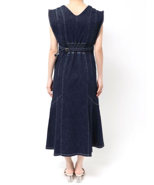 Lee（リー）の「【Leeコラボ】フレアスリーブデニムワンピース（ワンピース・レディース・ブラック/インディゴブルー・SMALL/MEDIUM）」の14枚目の写真