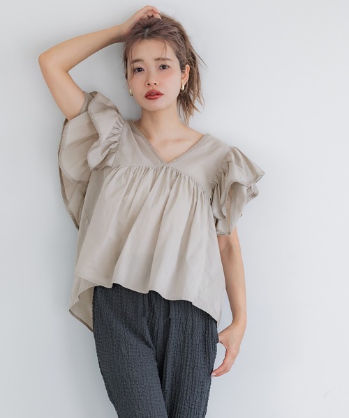 coca（coca）（コカ）の「Vネック袖フリルブラウス（シャツ/ブラウス・レディース・イエロー/チャコール/ホワイト/グレイッシュベージュ・L/M）」の12枚目の写真