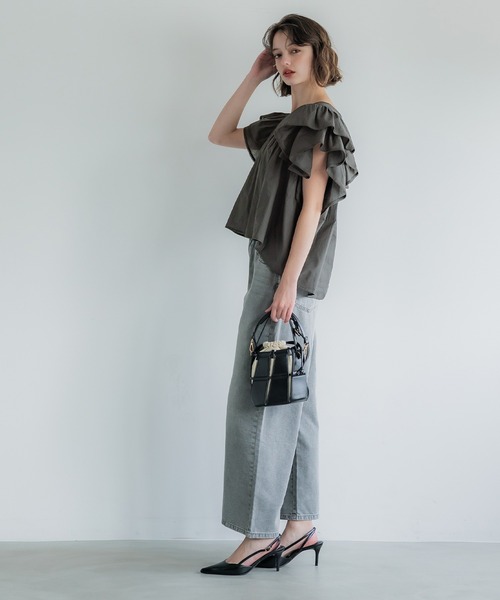 coca（coca）（コカ）の「Vネック袖フリルブラウス（シャツ/ブラウス・レディース・イエロー/チャコール/ホワイト/グレイッシュベージュ・L/M）」の14枚目の写真