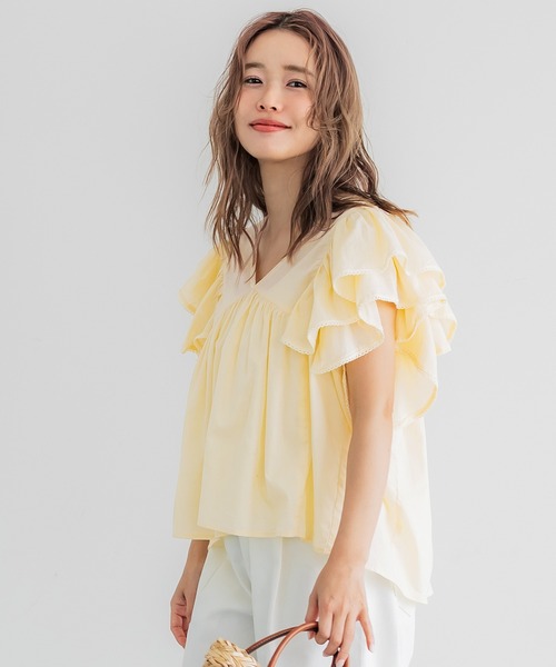 coca（coca）（コカ）の「Vネック袖フリルブラウス（シャツ/ブラウス・レディース・イエロー/チャコール/ホワイト/グレイッシュベージュ・L/M）」の18枚目の写真