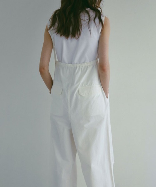 ETRE TOKYO（エトレトウキョウ）の「スリーブレスショートプルオーバー（Tシャツ/カットソー・レディース・ベージュ/ホワイト/ブラック・FREE）」の17枚目の写真