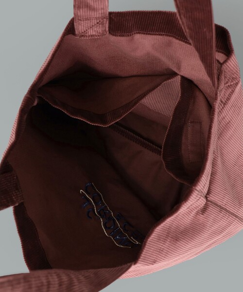 BEAMS F（ビームスエフ）の「【別注】CORDINGS / コーデュロイ トート バッグ（トートバッグ・メンズ・ワイン/ネイビー・ONE SIZE）」の9枚目の写真