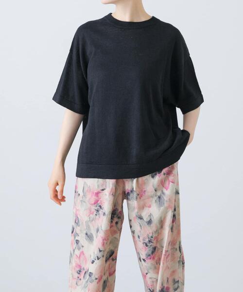 かぐれ(カグレ)の「リネン半袖クルーネックニット(ニット/セーター・レディース・ナチュラル/オフホワイト/ブラック・FREE)」の2枚目の写真