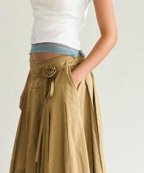 MAISON SPECIAL（メゾンスペシャル）の「Pleated Cotton Pants/コットンプリーツパンツ（その他パンツ・レディース・ブラック/ベージュ/オフホワイト・36/38）」の11枚目の写真