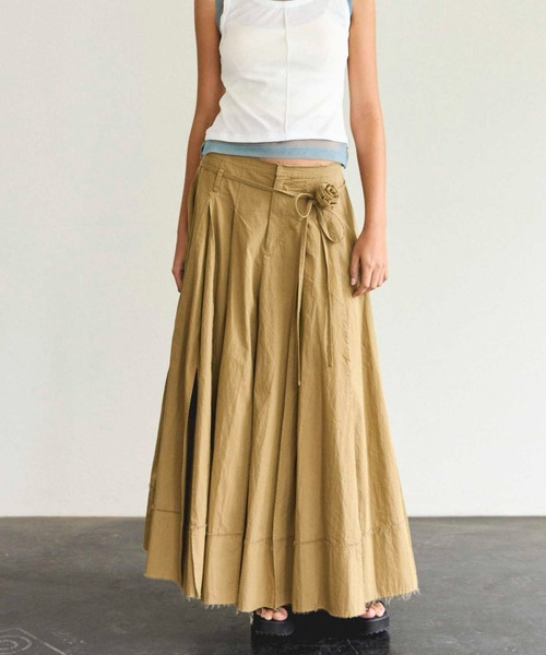 MAISON SPECIAL（メゾンスペシャル）の「Pleated Cotton Pants/コットンプリーツパンツ（その他パンツ・レディース・ブラック/ベージュ/オフホワイト・36/38）」の7枚目の写真