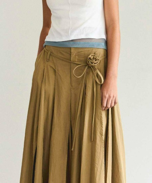 MAISON SPECIAL（メゾンスペシャル）の「Pleated Cotton Pants/コットンプリーツパンツ（その他パンツ・レディース・ブラック/ベージュ/オフホワイト・36/38）」の10枚目の写真