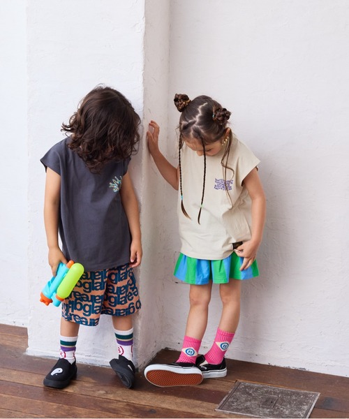 Life Support Products(ライフサポートプロダクツ)の「前後プリントノースリーブTシャツ(Tシャツ/カットソー・キッズ・パープル/チャコール/イエロー/モカ/ホワイト/ライトグリーン/オフホワイト/ブルー・80/90/110/130/140/150/95/100/120)」の10枚目の写真