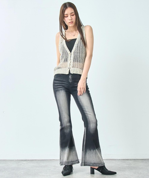 ANAP（アナップ）の「透かし編み ニット ベスト（ベスト・レディース・ブラック/アイボリー・FREE）」の4枚目の写真