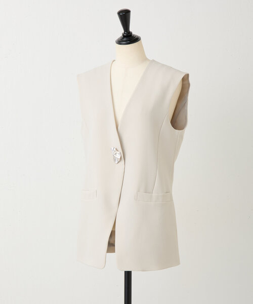 BEARDSLEY（ビアズリー）の「パーツ付きジレ（ベスト・レディース・ブラック/ベージュ・FREE）」の4枚目の写真