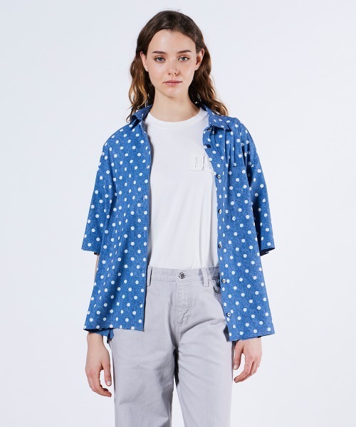 DOUBLE STANDARD CLOTHING(ダブルスタンダードクロージング)の「ウェーブロンダブルデンビープリントシャツ(シャツ/ブラウス・レディース・サックスブルー/ブラック・38/36)」の7枚目の写真