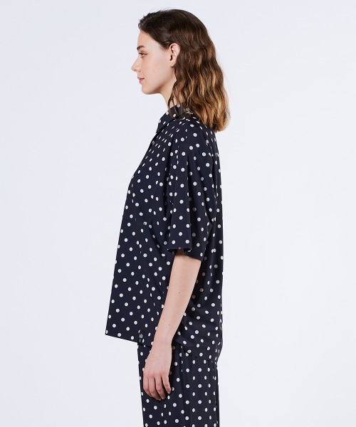 DOUBLE STANDARD CLOTHING(ダブルスタンダードクロージング)の「ウェーブロンダブルデンビープリントシャツ(シャツ/ブラウス・レディース・サックスブルー/ブラック・38/36)」の8枚目の写真