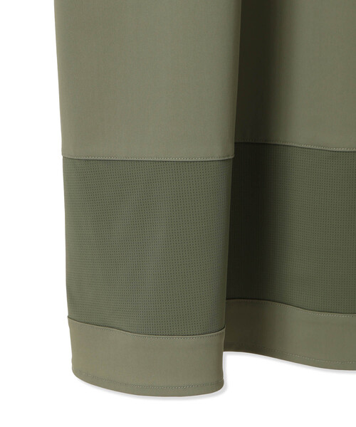 A/C DESIGN BY ALPHA CUBIC（エーシーデザインバイアルファキュービック）の「2025春夏【接触冷感・UVカット・はっ水加工】裾メッシュ切替えラッシュワンピース（ワンピース・レディース・ブラック/カーキ・M/L）」の5枚目の写真