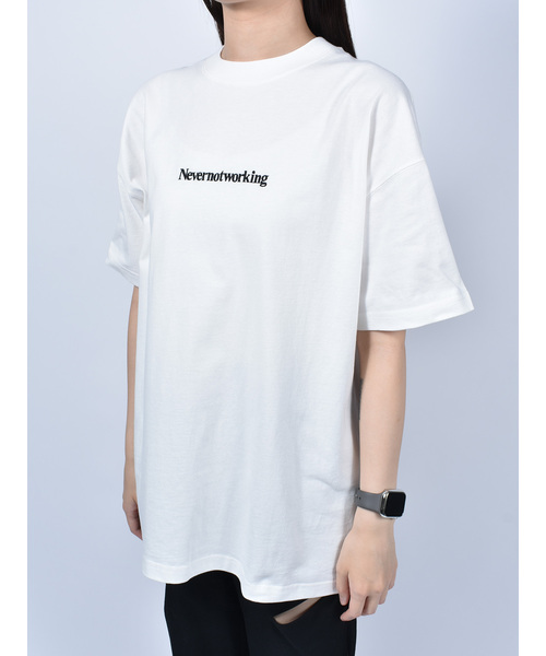 Import & Select(インポートアンドセレクト)の「【Nevernotworking】モンスターバック刺繍フロントロゴBIGTEE ビッグシルエットショートスリーブT 半袖Tシャツ(Tシャツ/カットソー・メンズ・ブラック/ホワイト・3/2)」の7枚目の写真