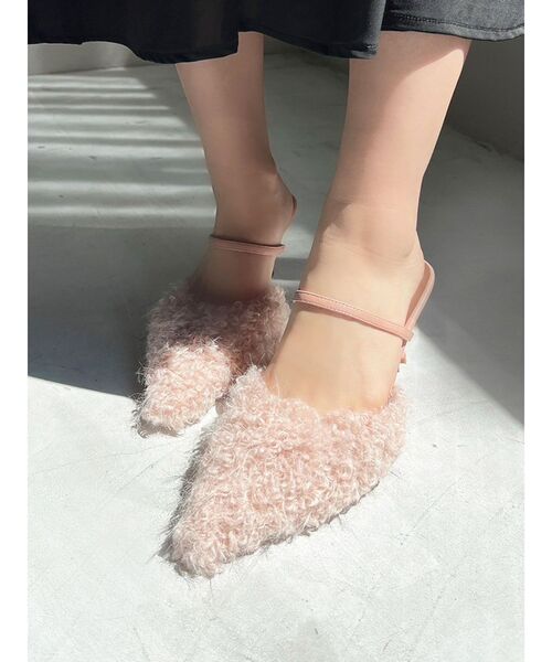 RESEXXY（リゼクシー）の「フェイクカールファーポインテッドトゥパンプス（パンプス・レディース・アイボリー/ピンク/グレー・SMALL/MEDIUM/LARGE）」の9枚目の写真