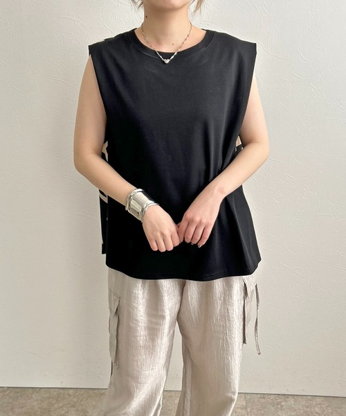 LHELBIE（レルビエ）の「ドッキングカットトップス（Tシャツ/カットソー・レディース・アイボリー/ブラック/ブラウン・M）」の9枚目の写真
