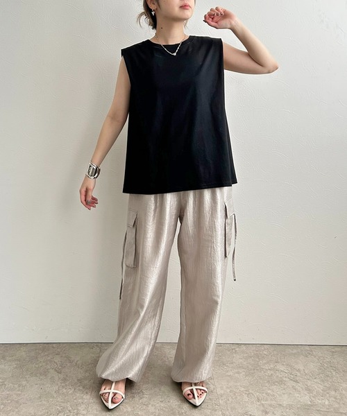 LHELBIE（レルビエ）の「ドッキングカットトップス（Tシャツ/カットソー・レディース・アイボリー/ブラック/ブラウン・M）」の4枚目の写真