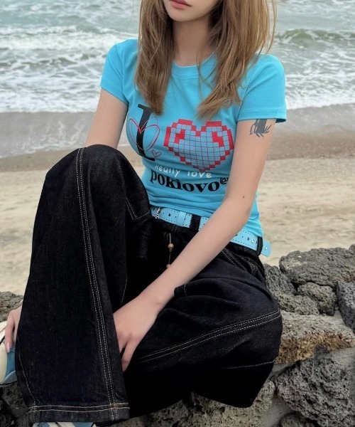 LADY LIKE(レディライク)の「I LOVEハートプリントTシャツ(Tシャツ/カットソー・レディース・ブラック/ブルー/ホワイト/レッド/ピンク・M)」の10枚目の写真