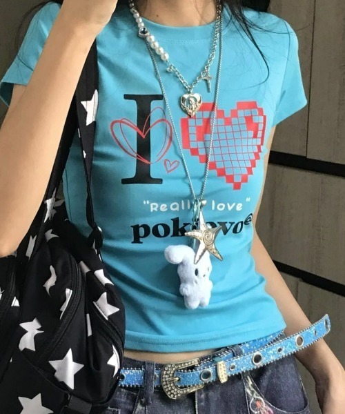 LADY LIKE(レディライク)の「I LOVEハートプリントTシャツ(Tシャツ/カットソー・レディース・ブラック/ブルー/ホワイト/レッド/ピンク・M)」の12枚目の写真