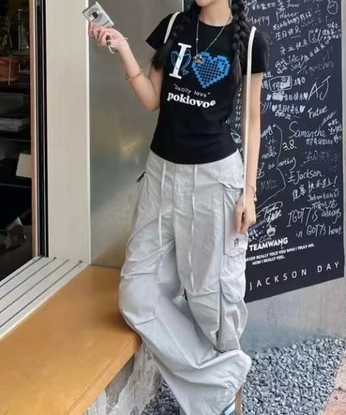 LADY LIKE(レディライク)の「I LOVEハートプリントTシャツ(Tシャツ/カットソー・レディース・ブラック/ブルー/ホワイト/レッド/ピンク・M)」の18枚目の写真