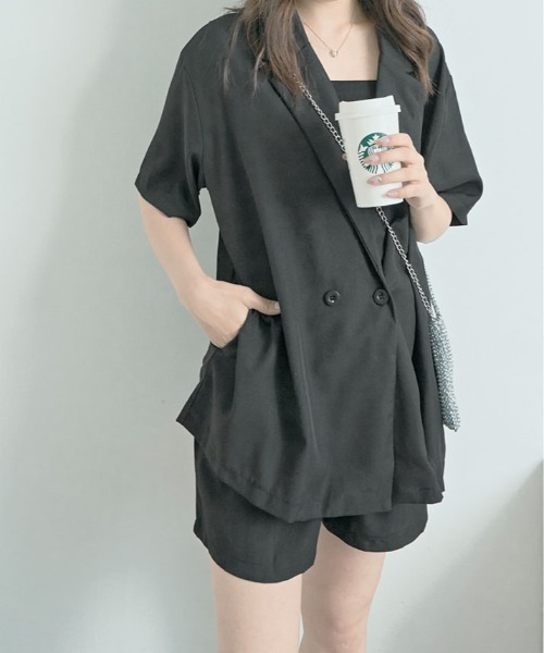 kirakiraShop（キラキラショップ）の「半袖 ジャケット+ショートパンツ セットアップ（セットアップ・レディース・ブラック/カーキ/アイボリー・FREE）」の4枚目の写真