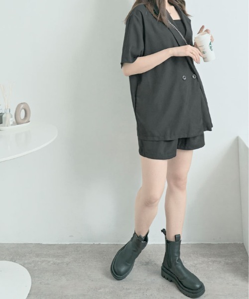 kirakiraShop（キラキラショップ）の「半袖 ジャケット+ショートパンツ セットアップ（セットアップ・レディース・ブラック/カーキ/アイボリー・FREE）」の7枚目の写真