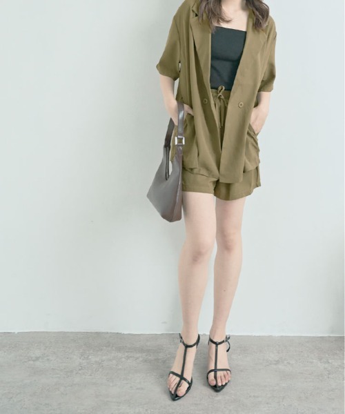 kirakiraShop（キラキラショップ）の「半袖 ジャケット+ショートパンツ セットアップ（セットアップ・レディース・ブラック/カーキ/アイボリー・FREE）」の18枚目の写真