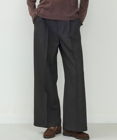 ストライプピンタックワイドスラックス