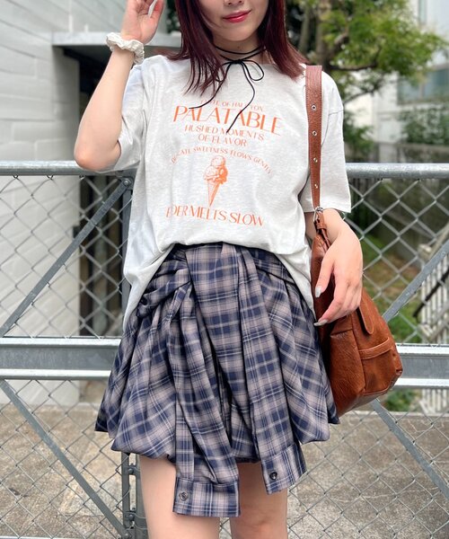 w closet(ダブルクローゼット)の「【25AW】アイスプリントBIGTee(Tシャツ/カットソー・レディース・アイボリー/ピンク/イエロー・FREE)」の1枚目の写真
