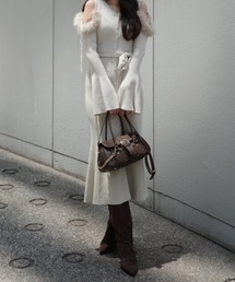 many wayショルダーフェイクファーニットワンピース 秋服