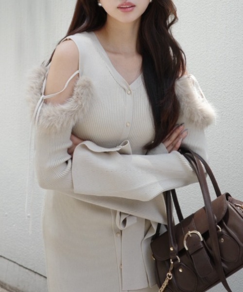 2025AW】many wayショルダーフェイクファーニットワンピース 秋服