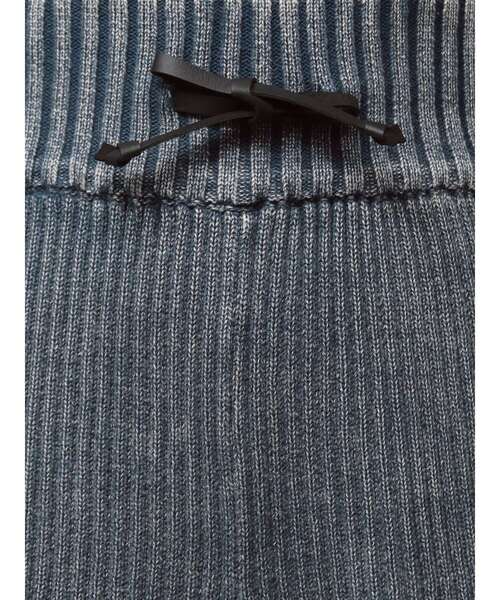 MURUA（ムルーア）の「リブニットパンツ【ショートパンツ】（その他パンツ・レディース・ブルー/ネイビー/ブラウン/ブラック・FREE）」の13枚目の写真
