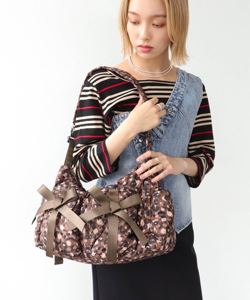 Three Four Time（ｽﾘｰﾌｫｰﾀｲﾑ）の「【Casselini】リボンボリュームショルダー（ショルダーバッグ・レディース・ブラウン・FREE）」の2枚目の写真