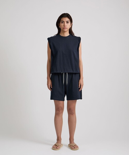 Saturdays NYC(サタデーズ ニューヨークシティ )の「Arisa Twisted Sleeve Top(Tシャツ/カットソー・レディース・グレー/ネイビー/ワイン・M/S)」の12枚目の写真