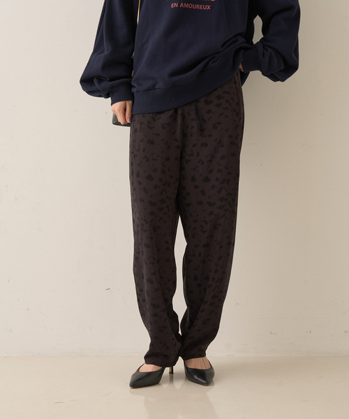 Rouge vif(ルージュヴィフ)の「レオパードコクーンパンツ(その他パンツ・レディース・ブラック/ブラウン・36/38)」の16枚目の写真